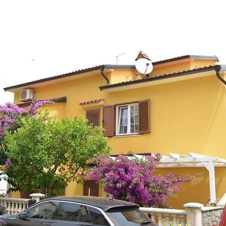 Apartments Enna Mali Losinj Ngoại thất bức ảnh