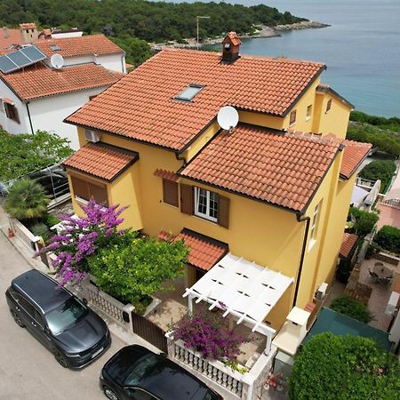 Apartments Enna Mali Losinj Ngoại thất bức ảnh