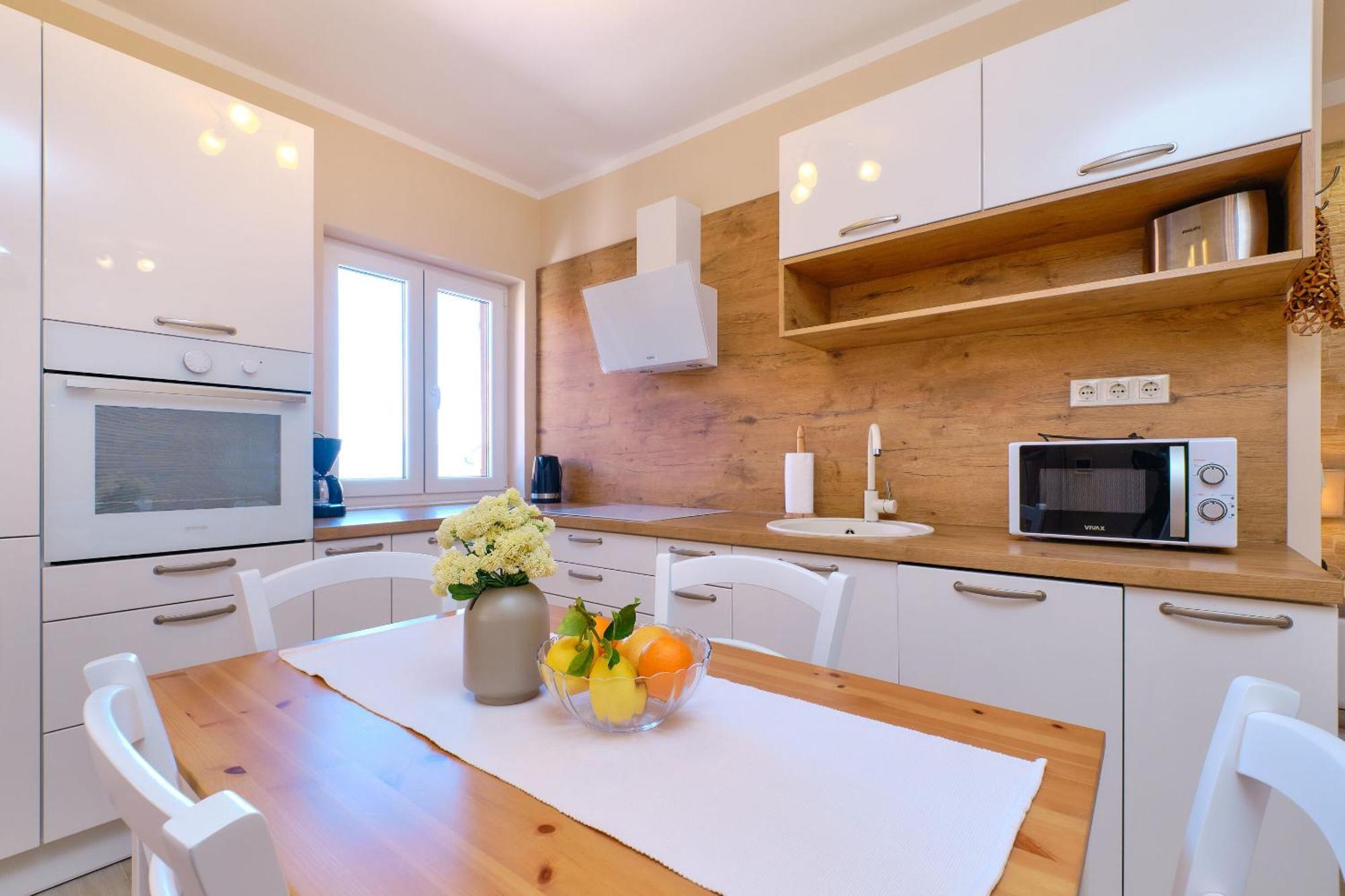 Apartments Enna Mali Losinj Ngoại thất bức ảnh