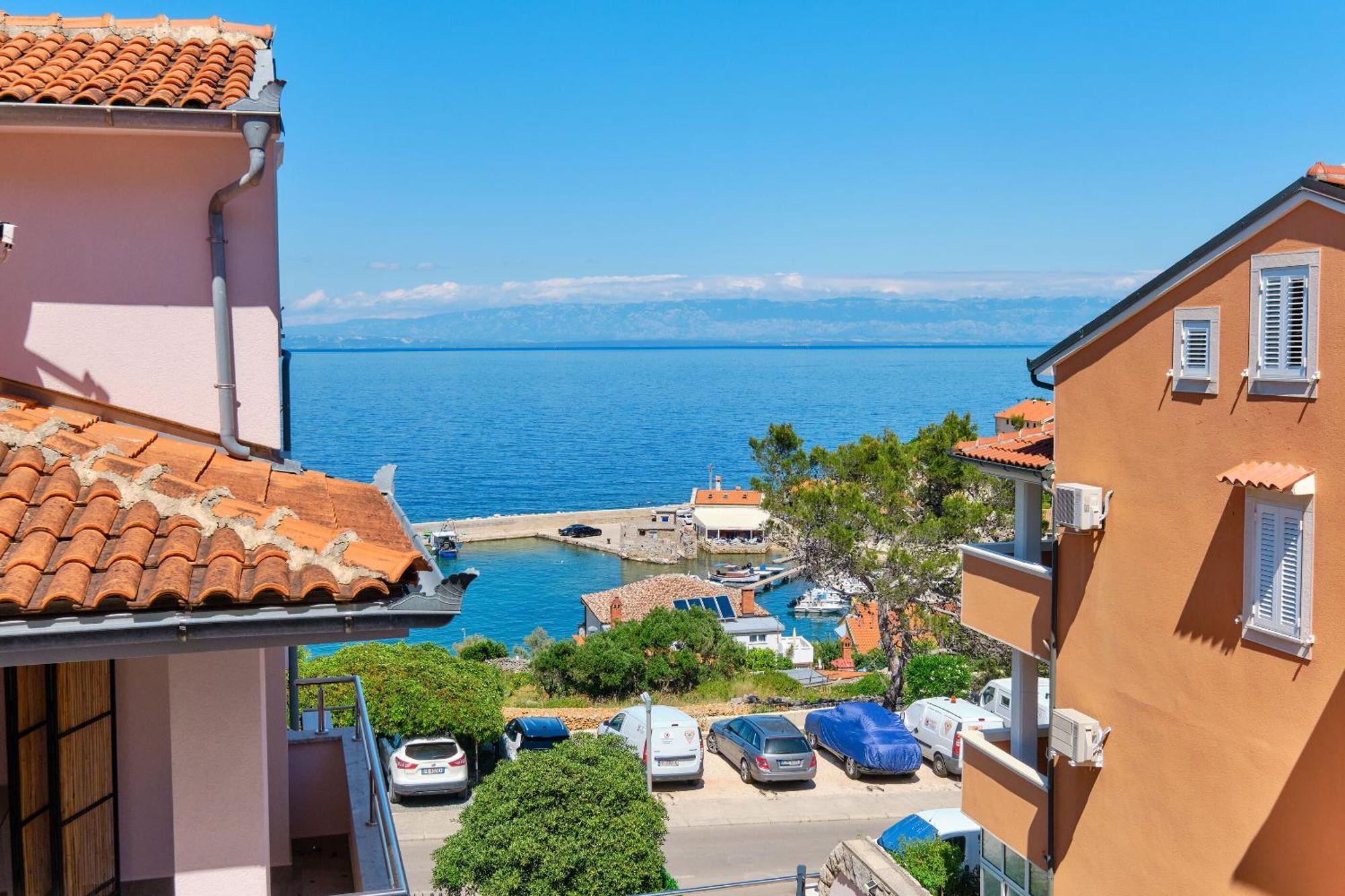 Apartments Enna Mali Losinj Ngoại thất bức ảnh