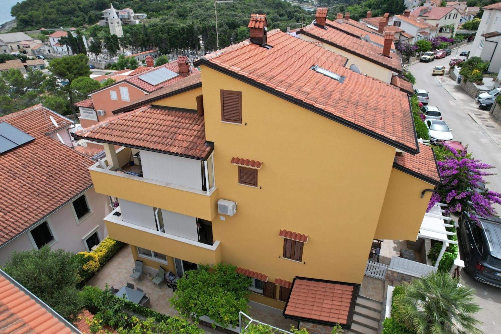 Apartments Enna Mali Losinj Ngoại thất bức ảnh
